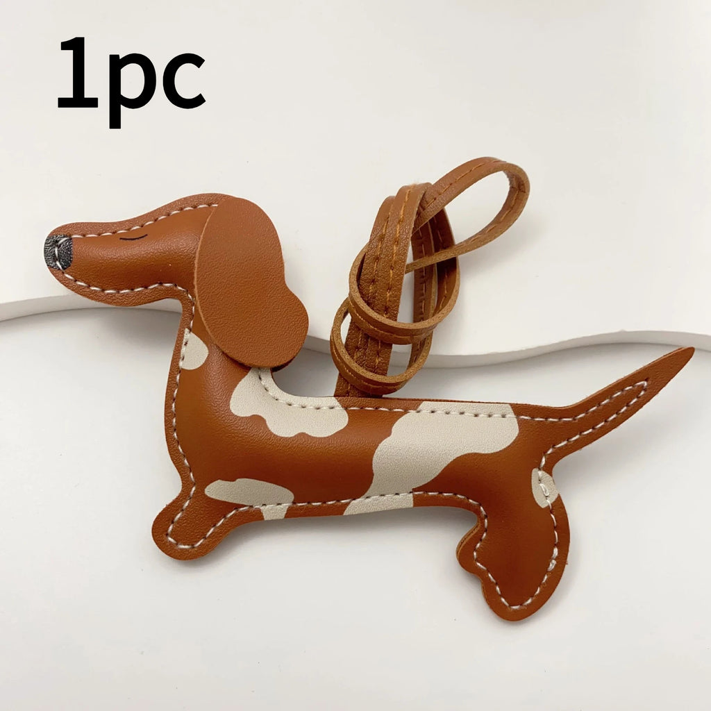 Dachshund PU Leather Dog Keychain – Cute Sausage Dog Bag Charm