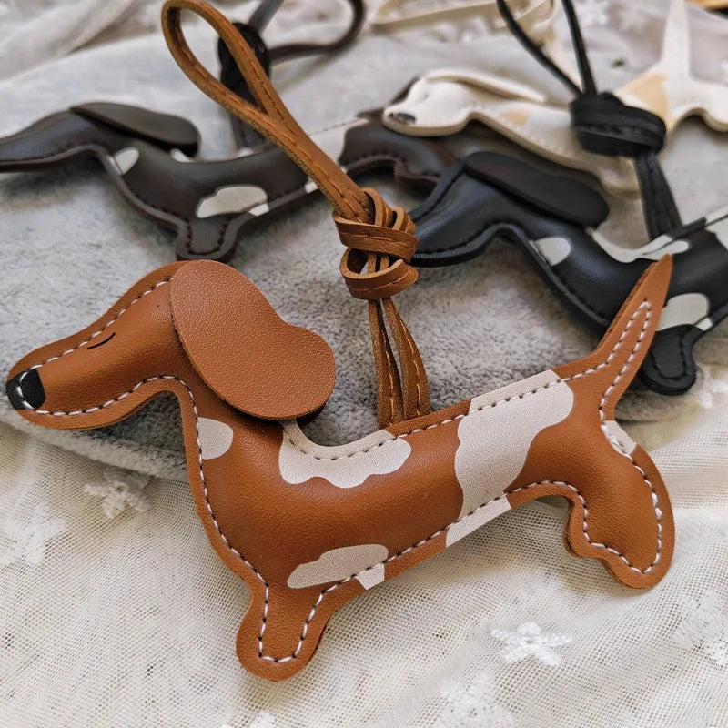 Dachshund PU Leather Dog Keychain – Cute Sausage Dog Bag Charm